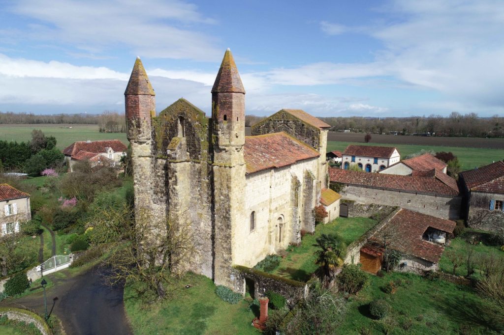 Castelnau-Rivière-Basse (85) Eglise Saint-Jean-de-Mazères